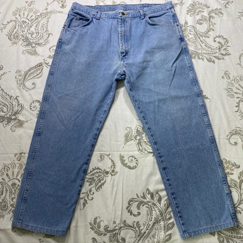 Wrangler Jeans Mens 40X30 Blue Denim Regular Fit Rugged Wear Retro Western